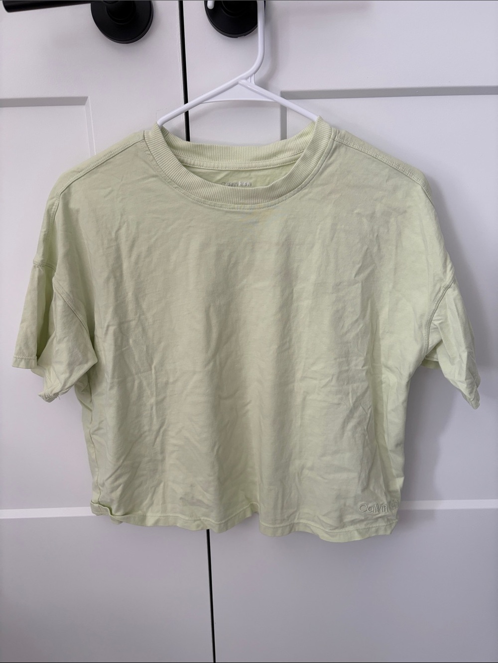 Women's Casual Crewneck Crop Tee - Neon Yellow